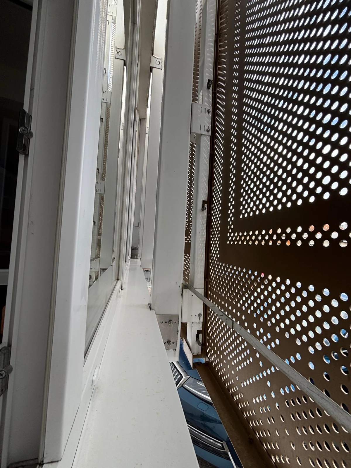 Fensterfalz nach der BLANC Reinigung