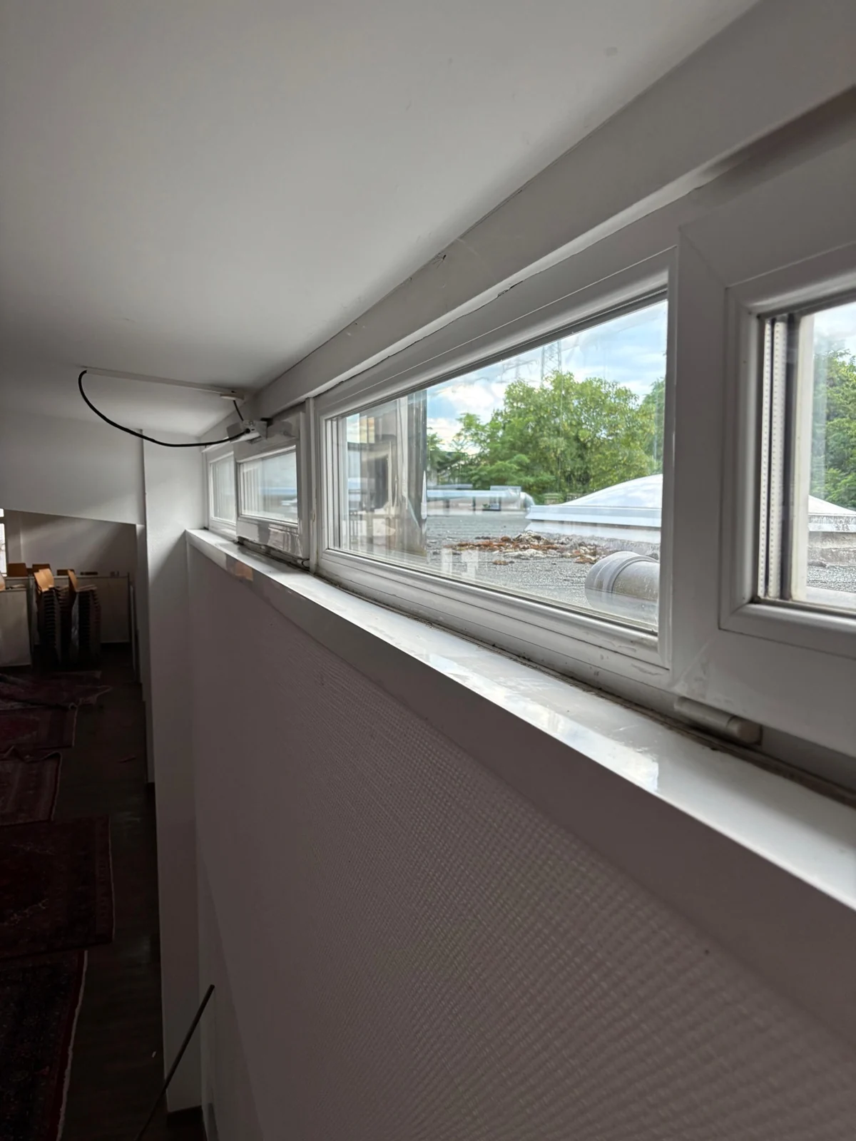 Innenliegendes Fenster nach der BLANC Reinigung
